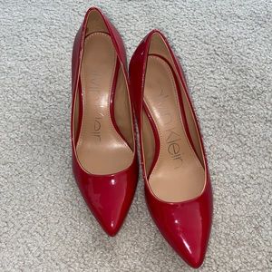 Calvin Klein Kamara Pump